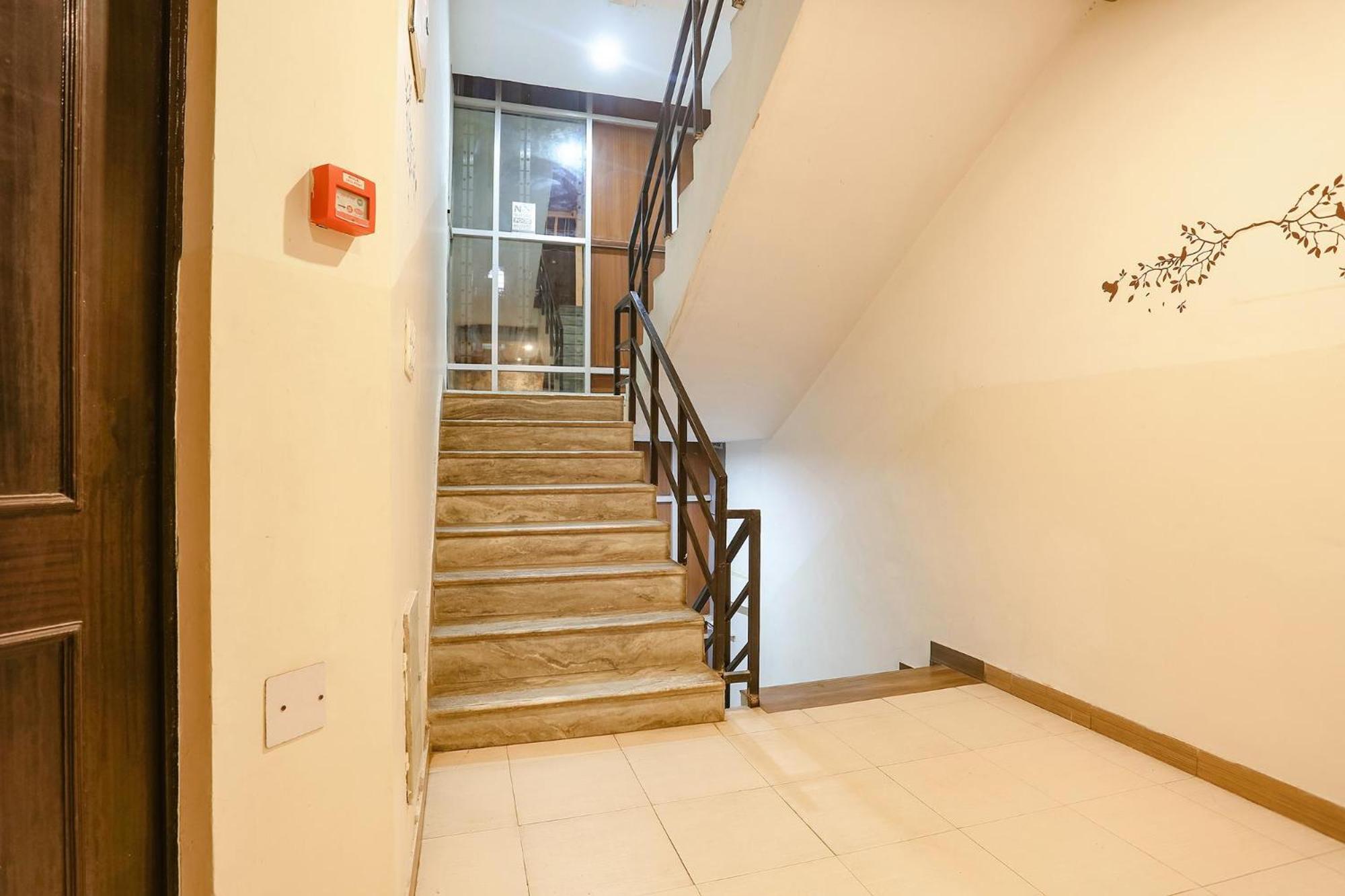 Collection O 62269 Hotel Elegant جايبور المظهر الخارجي الصورة
